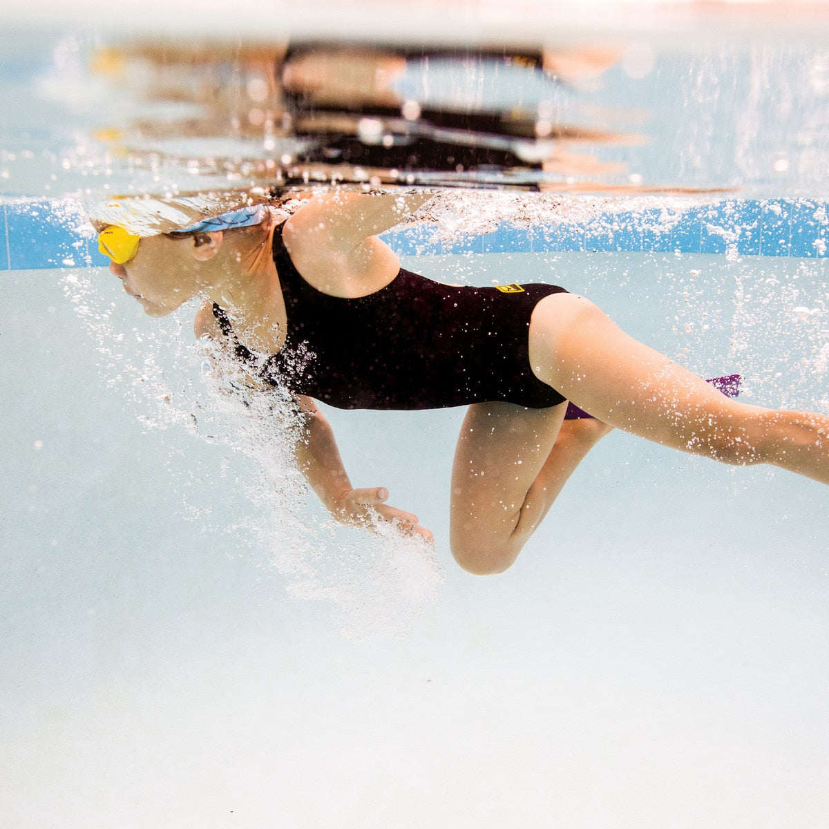 Youth Bladeback Solid Black