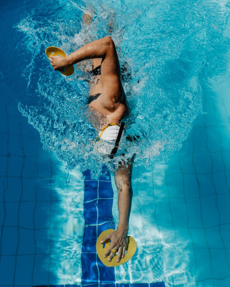 Manta Paddles :: FINIS Australia